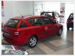 Ochranné boční lišty dveří Kia Ceed 2006-2011 combi