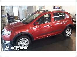 Ochranné boční lišty dveří Dacia Sandero, Stepway 2013- 